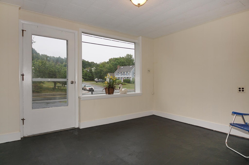 191 Framingham Road Marlborough, MA 01752 - Photo 17 of 27 Gallery Image 17