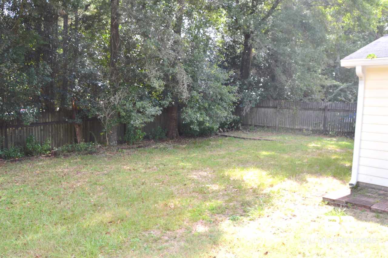 248 Ridgewood Drive Daphne, AL 36526 - Photo 16 of 22 Backyard