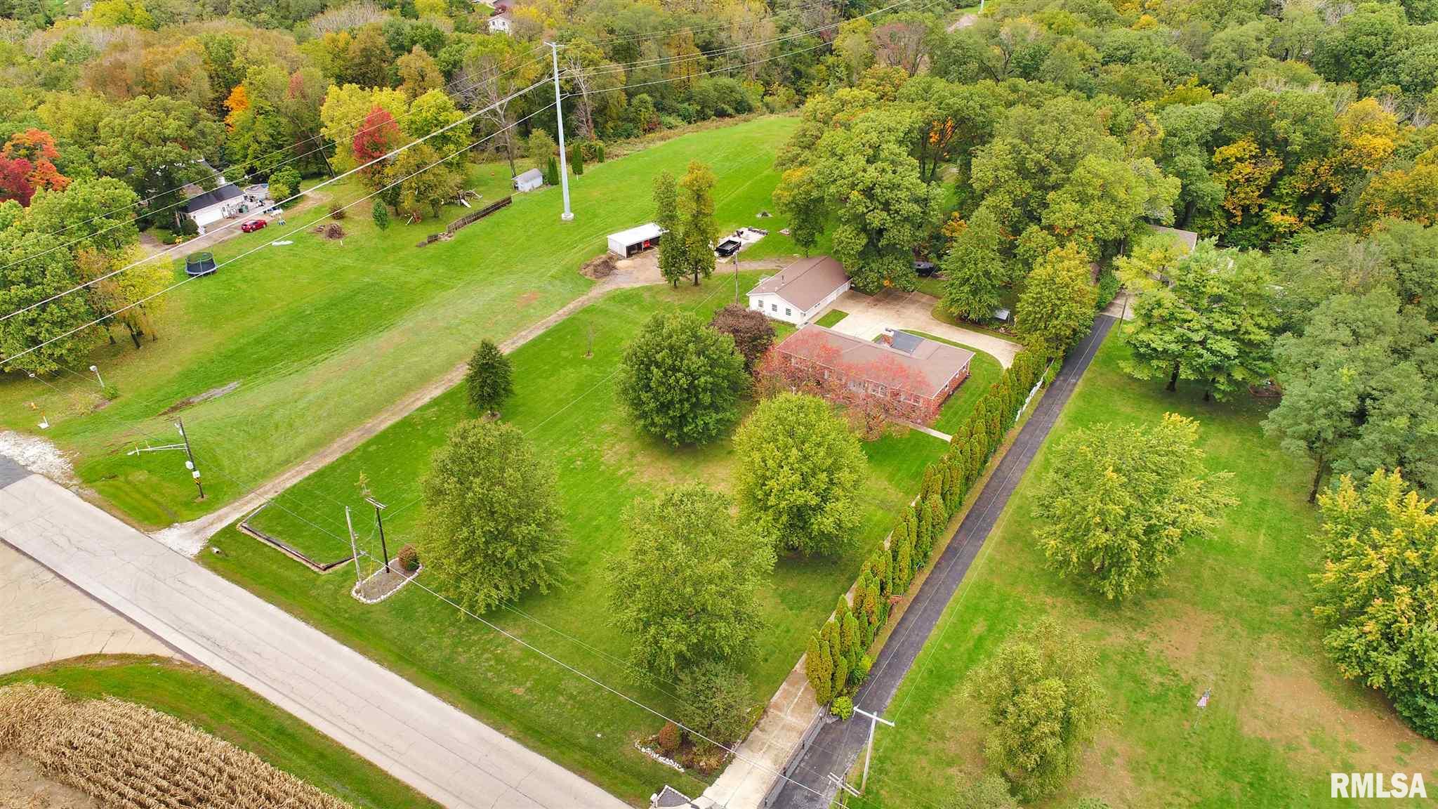 3319 Mall Road Pekin, IL 61554 - Photo 35 of 39