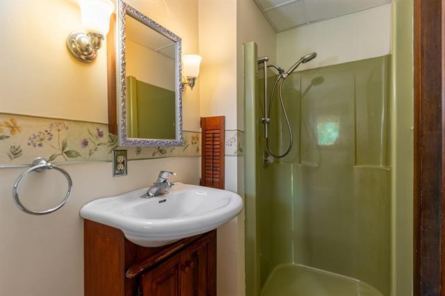 8231 Highview Drive Winnebago, IL 61088 - Photo 17 of 58