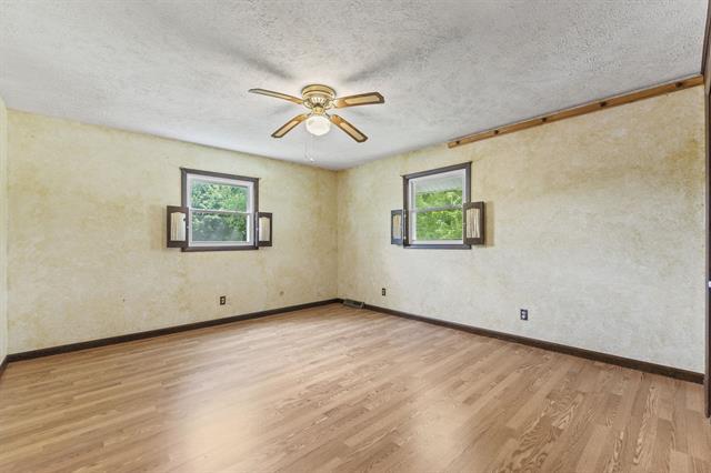 8231 Highview Drive Winnebago, IL 61088 - Photo 18 of 58