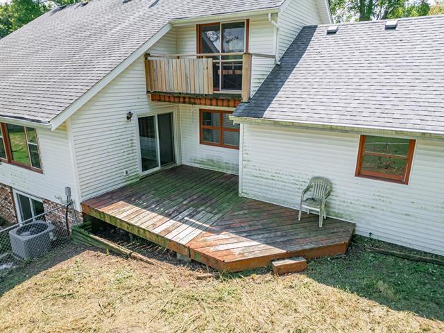 8231 Highview Drive Winnebago, IL 61088 - Photo 36 of 58