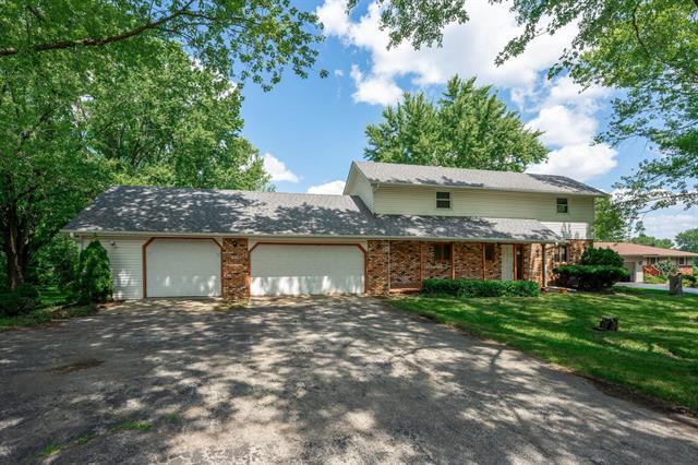 8231 Highview Drive Winnebago, IL 61088 - Photo 37 of 58