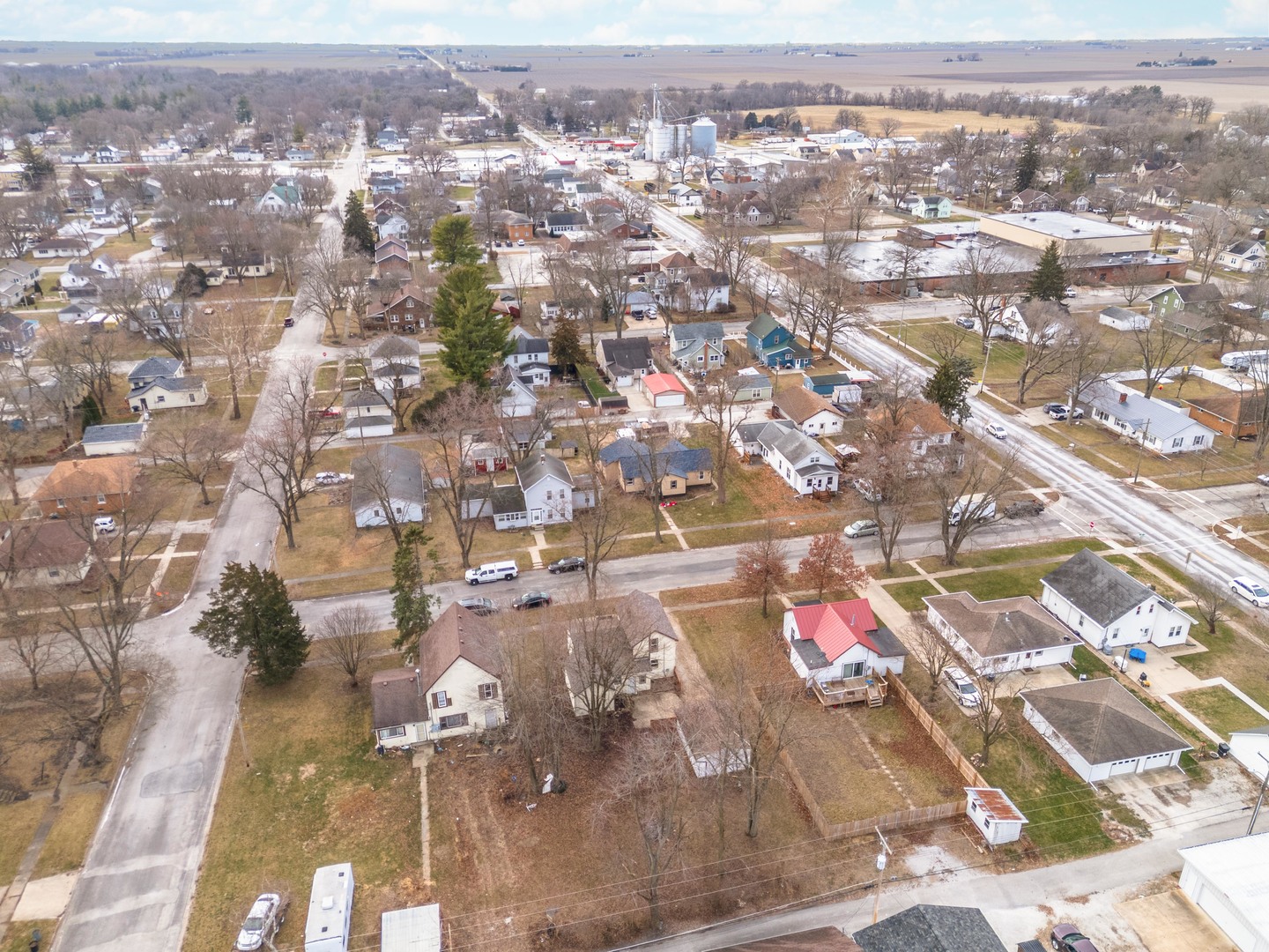 121 East James Street Forrest, IL 61741 - Photo 30 of 39 an aerial view of residential houses with outdoor space