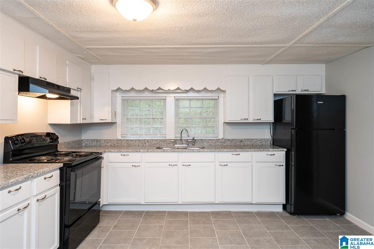 9034 Allinder Street Kimberly, AL 35091 - Photo 2 of 13