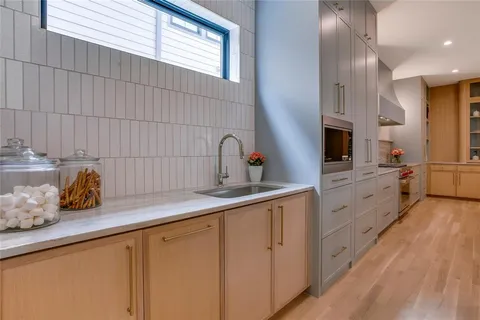 $2,290,000 | 6943 Coronado Avenue, Dallas, TX 75214
