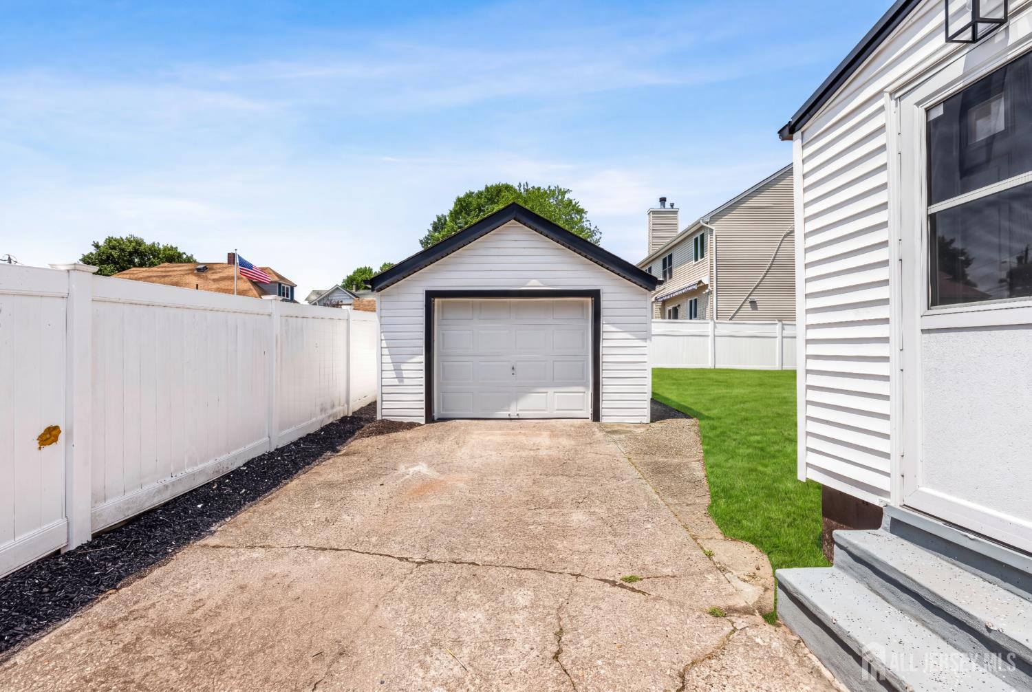 234 Old Road Sewaren, NJ 07077 - Photo 39 of 40