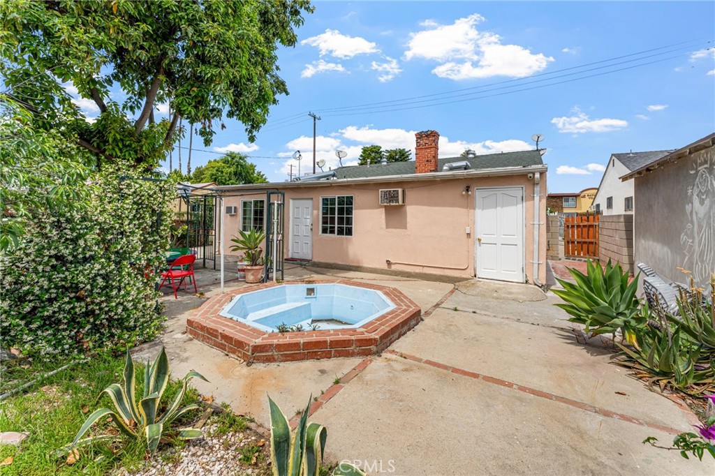 15744 Saticoy Street Van Nuys, CA 91406 - Photo 37 of 45