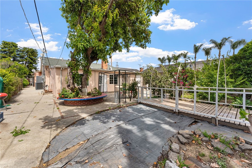 15744 Saticoy Street Van Nuys, CA 91406 - Photo 40 of 45