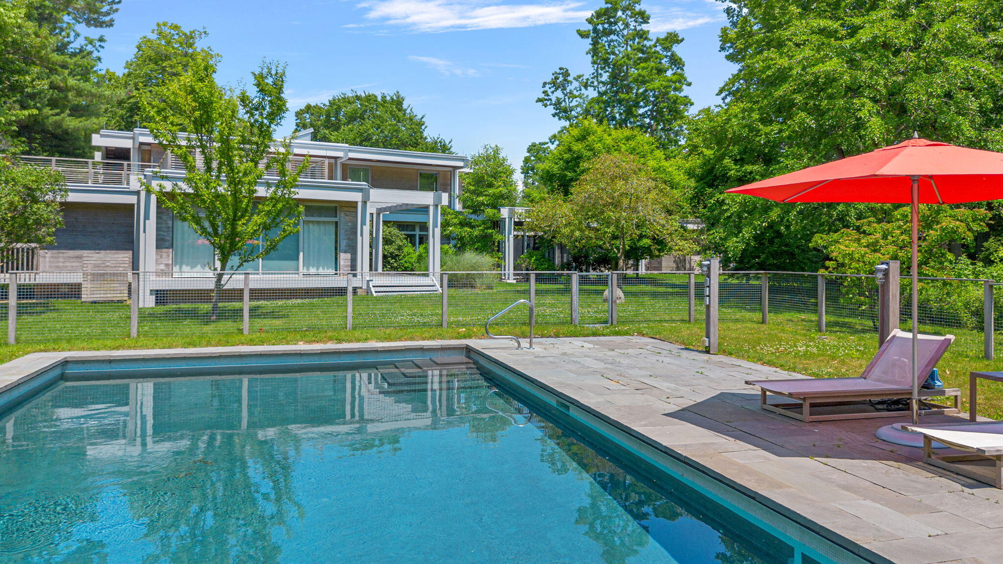 1600 Rocky Gap Road Benton Harbor, MI 49022 - Photo 34 of 42 39-Exterior pool