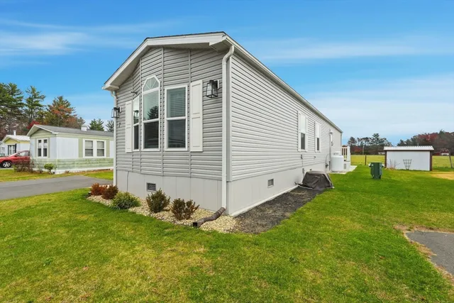 $237,500 | 7 1st Avenue, Westfield, MA 01085