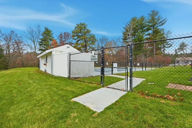 $237,500 | 7 1st Avenue, Westfield, MA 01085