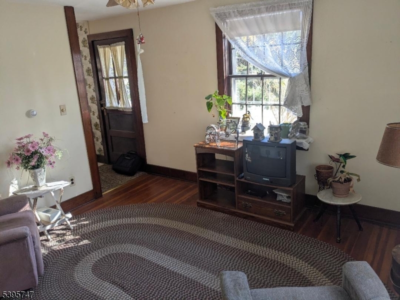 182 Highway 31 Hampton, NJ 08827 - Photo 11 of 19