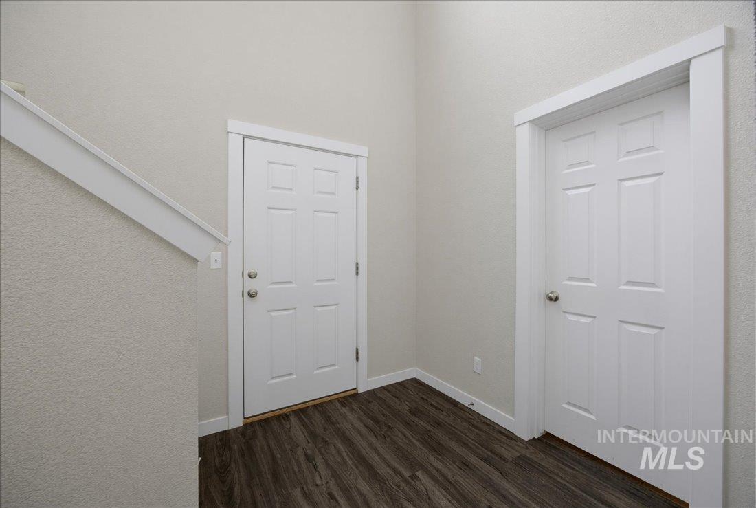 10030 West Smoke Ranch Drive Boise, ID 83709 - Photo 19 of 38