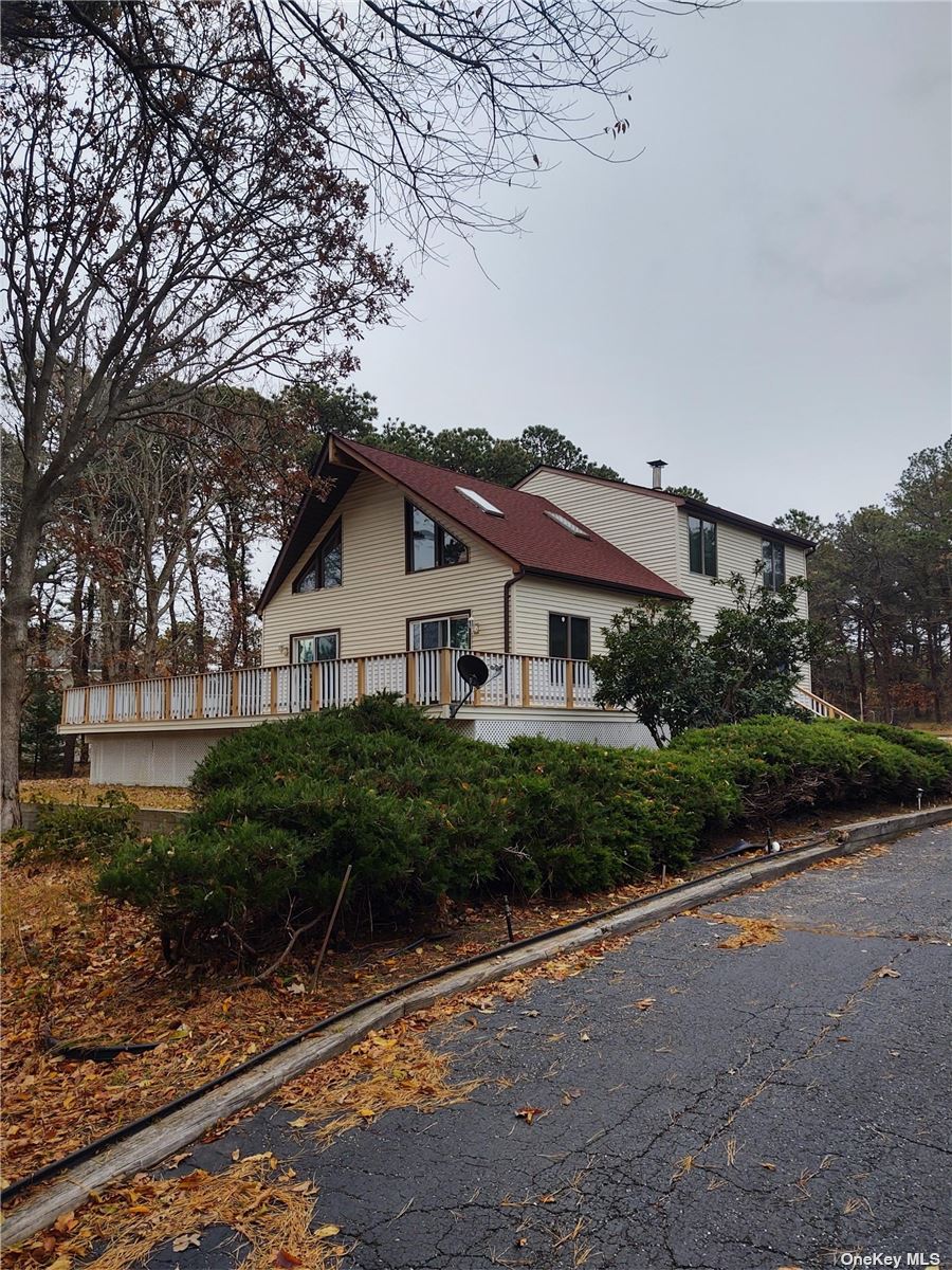 144 North Road Hampton Bays, NY 11946 - Photo 1 of 1 Gallery Image 1