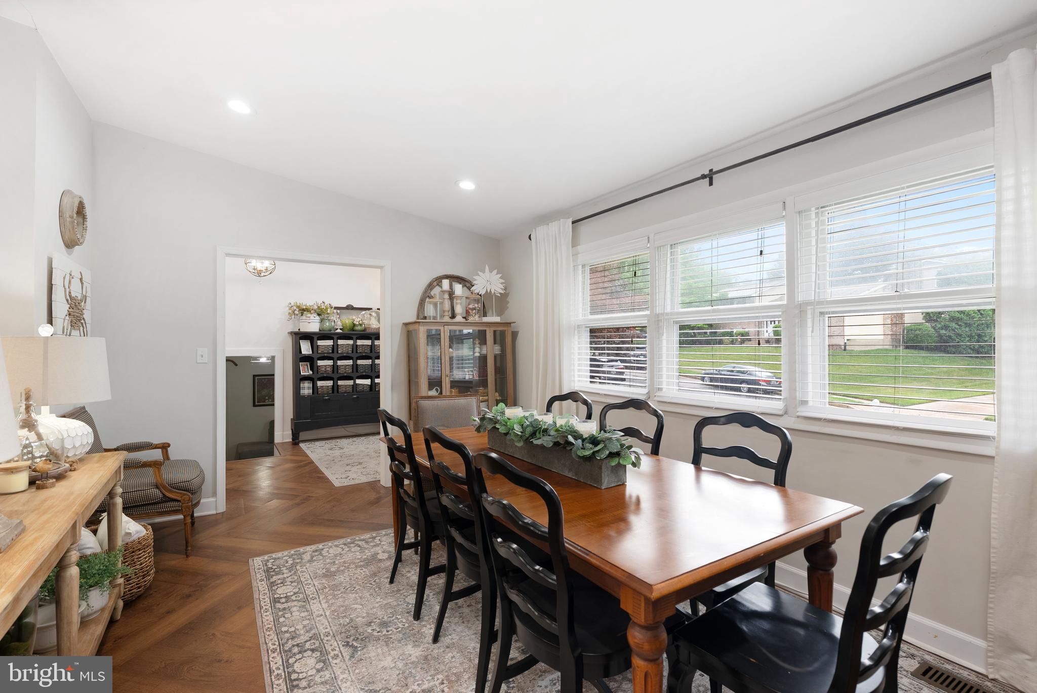 916 Farmstead Road Cockeysville, MD 21030 - Photo 14 of 47 Dining Area
