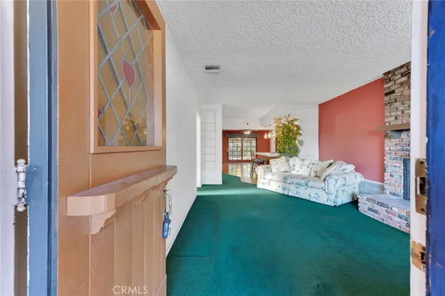 $1,300,000 | 613 North California Street, Burbank, CA 91505