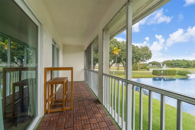 $100,000 | 4801 Martinique Place, Unit D2, Coconut Creek, FL 33066