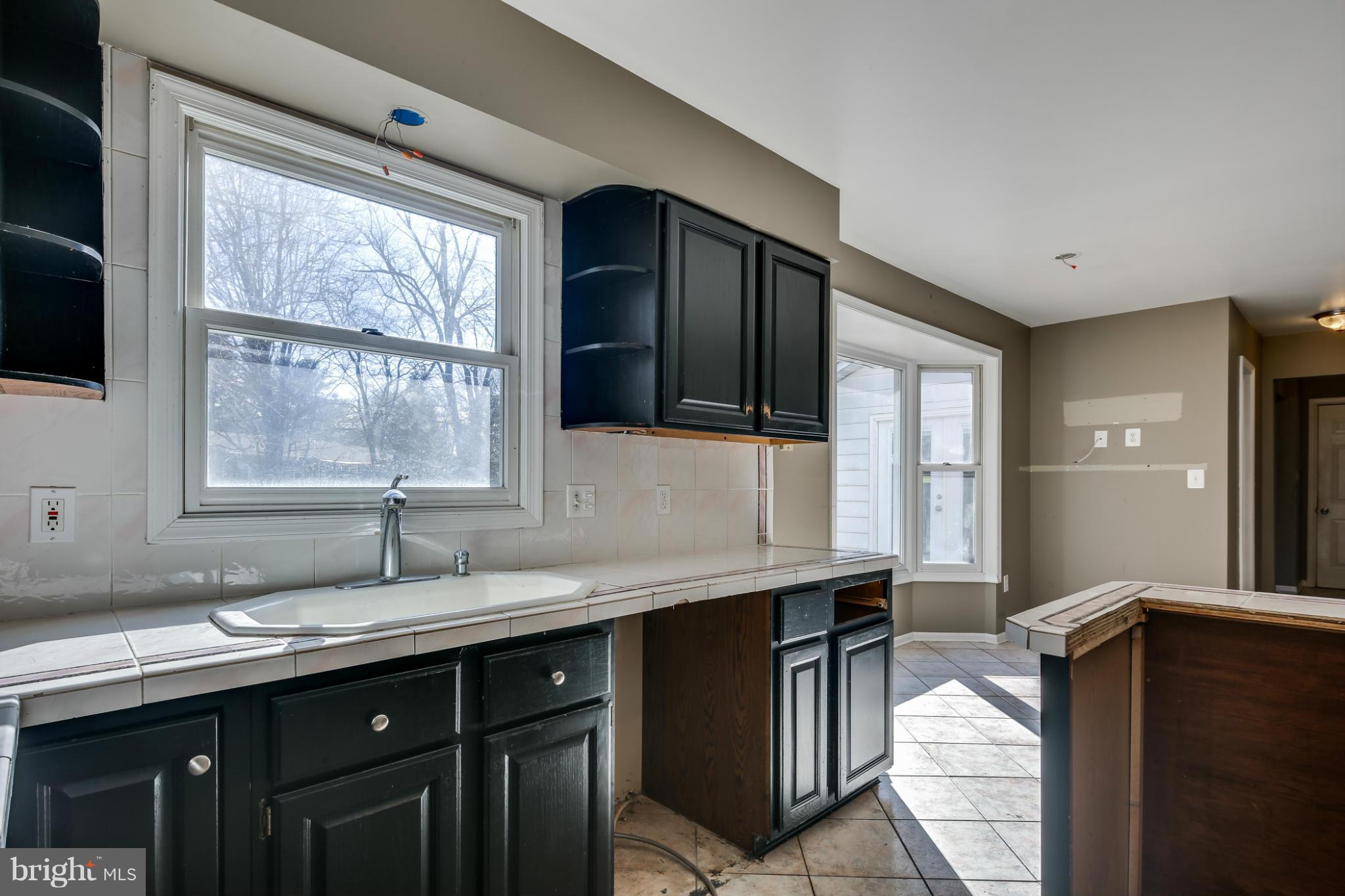 7343 Pindell School Road Fulton, MD 20759 - Photo 8 of 29 Kitchen