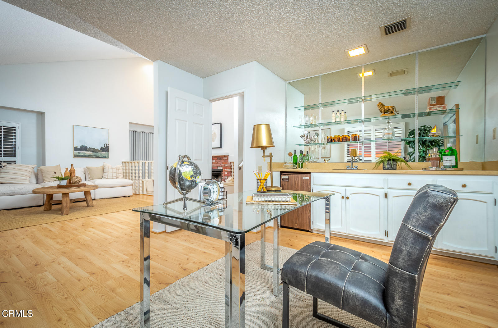 3464 Stancrest Drive Glendale, CA 91208 - Photo 17 of 37 GYP_3464 Stancrest Dr_021_MLS