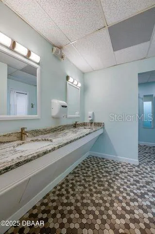 $399,000 | 1415 Ocean Shore Boulevard, Unit L1, Ormond Beach, FL 32176