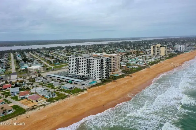 $399,000 | 1415 Ocean Shore Boulevard, Unit L1, Ormond Beach, FL 32176