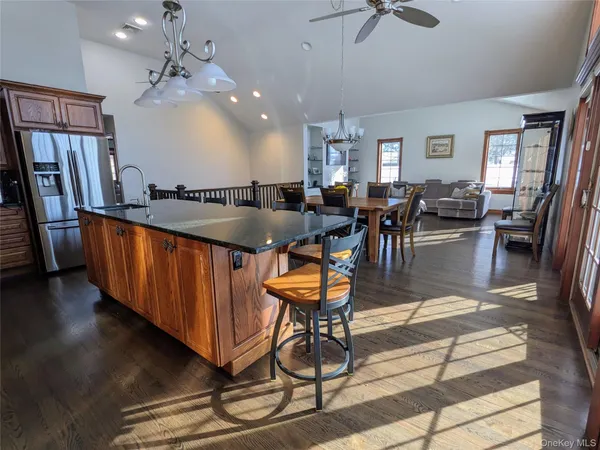 $885,900 | 4030 West Shore Drive, Kauneonga Lake, NY 12749