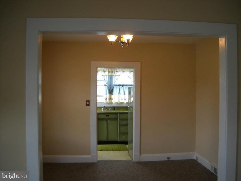 3410 East Joppa Road Baltimore, MD 21234 - Photo 12 of 20 Dining Room