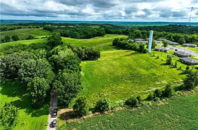 $150,000 | 0 325th Road, White Cloud, KS 66094