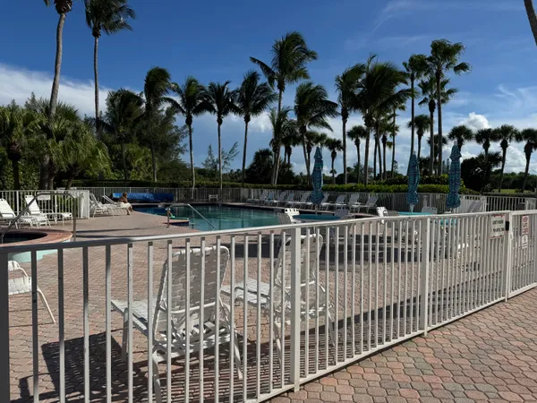 $2,500 | 2700 North Hwy A1A, Unit 301, Hutchinson Island, FL 34949