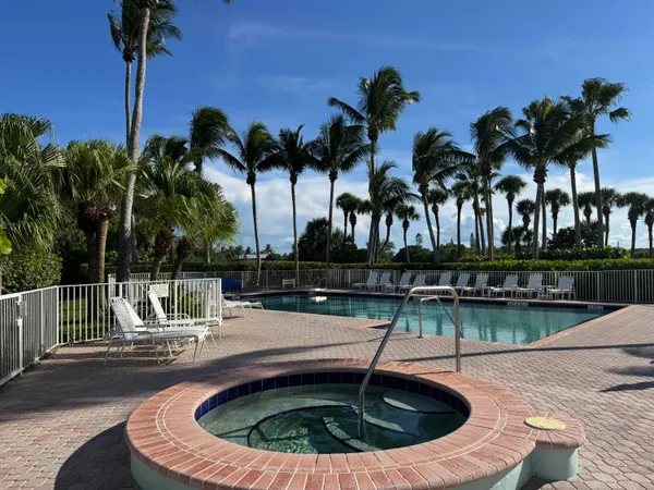 $2,500 | 2700 North Hwy A1A, Unit 301, Hutchinson Island, FL 34949