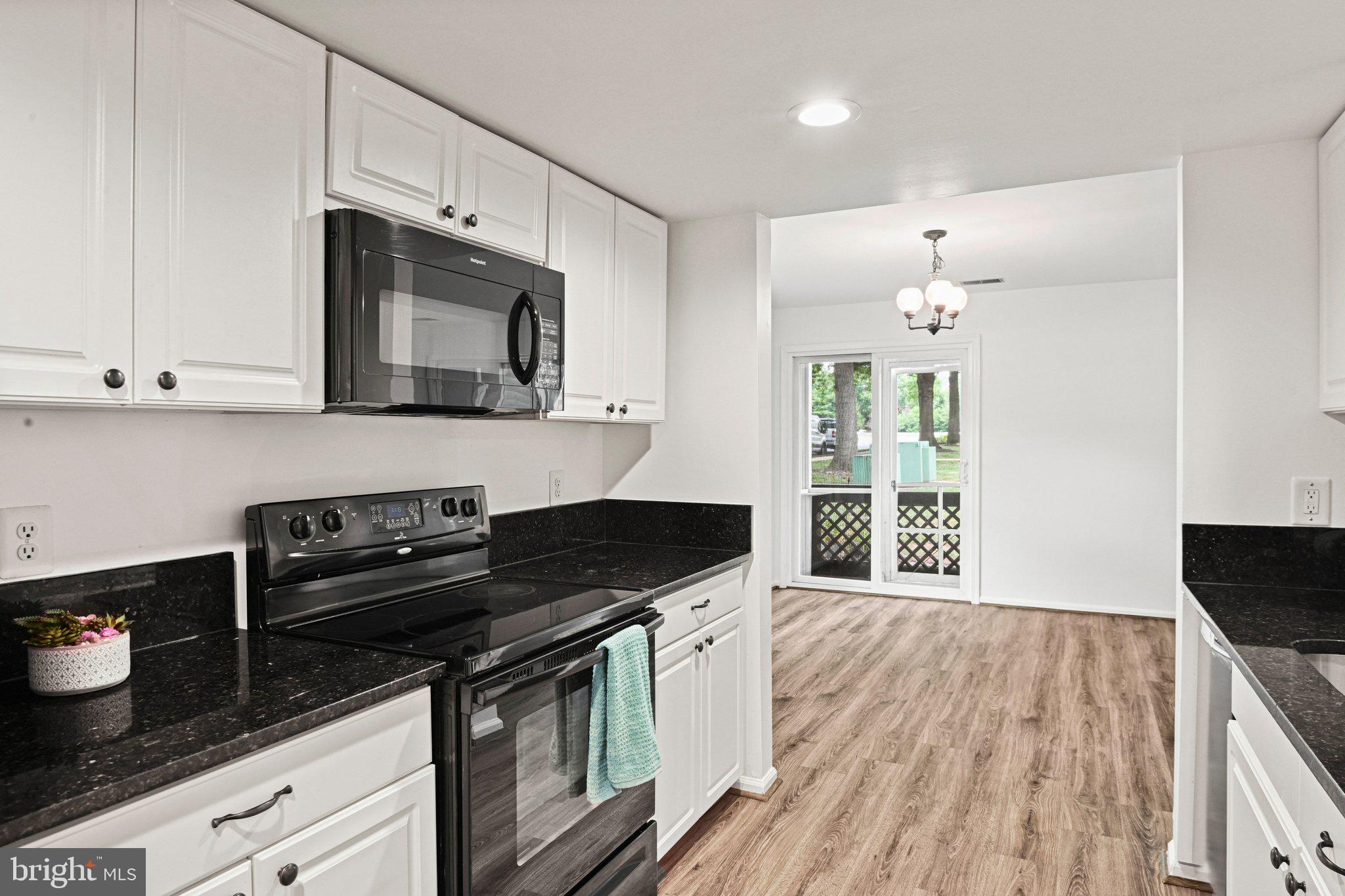 12888 Grays Pointe Road, Unit A Fairfax, VA 22033 - Photo 14 of 36