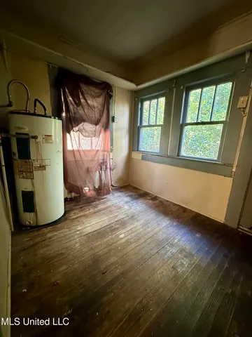 $62,500 | 517 South 5th Street, McComb, MS 39648