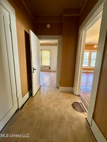 $62,500 | 517 South 5th Street, McComb, MS 39648