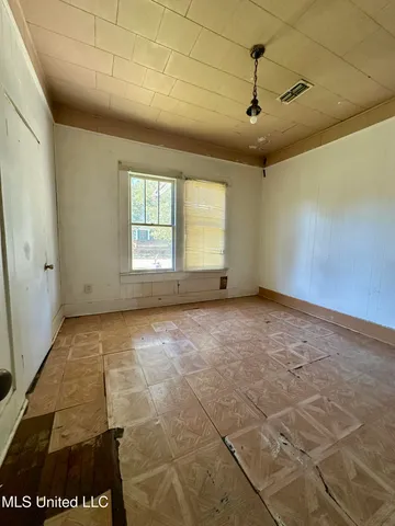 $62,500 | 517 South 5th Street, McComb, MS 39648