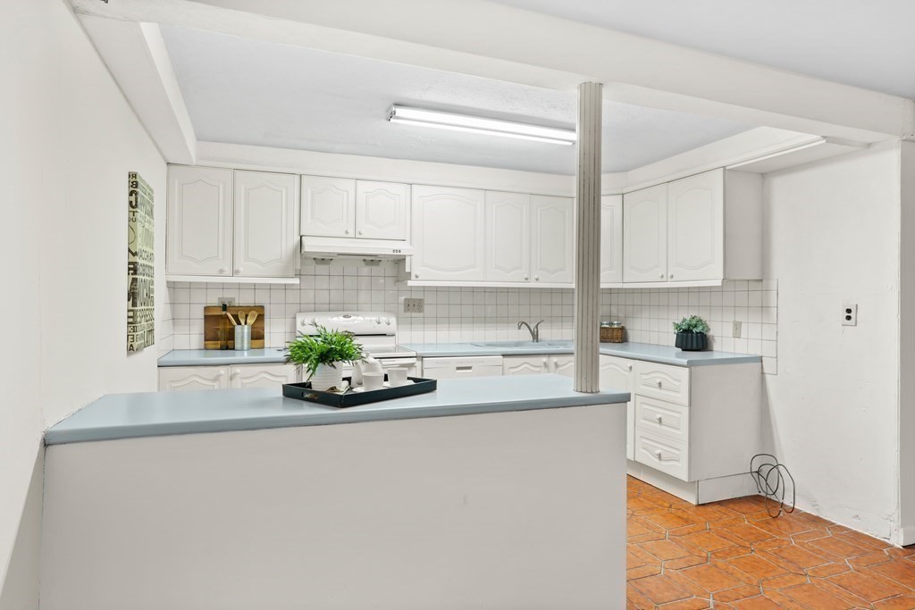 11 Patterson Road Lexington, MA 02421 - Photo 27 of 37