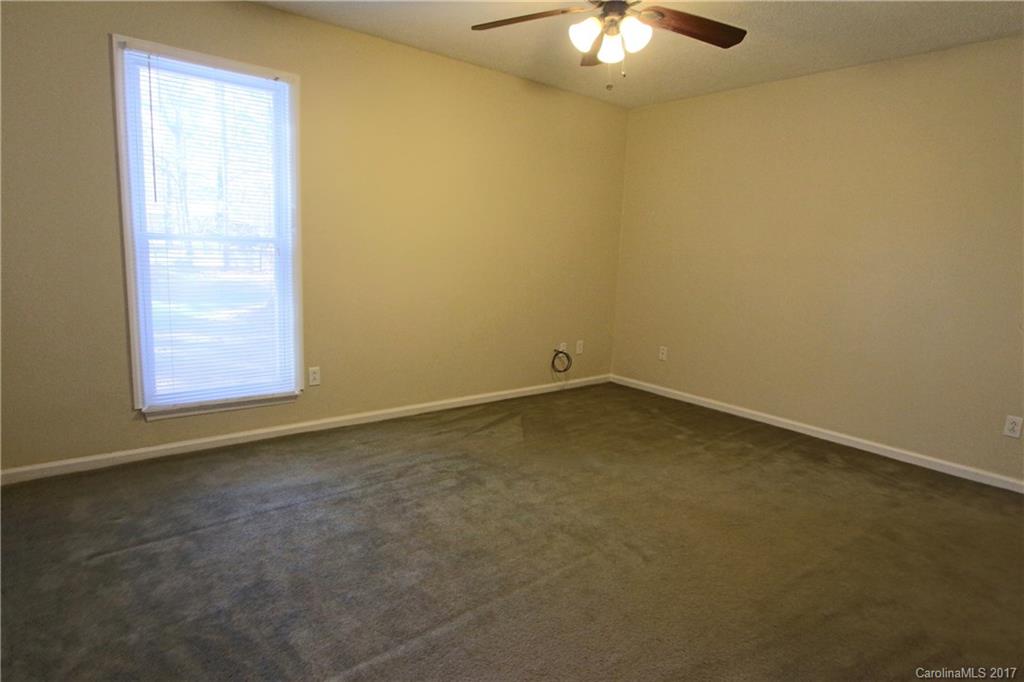 6106 Trysting Road Charlotte, NC 28227 - Photo 8 of 15 Gallery Image 8