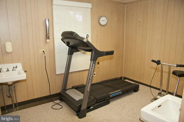 3601 Clifmar Road Windsor Mill, MD 21244 - Photo 28 of 30 a room with gym equipment