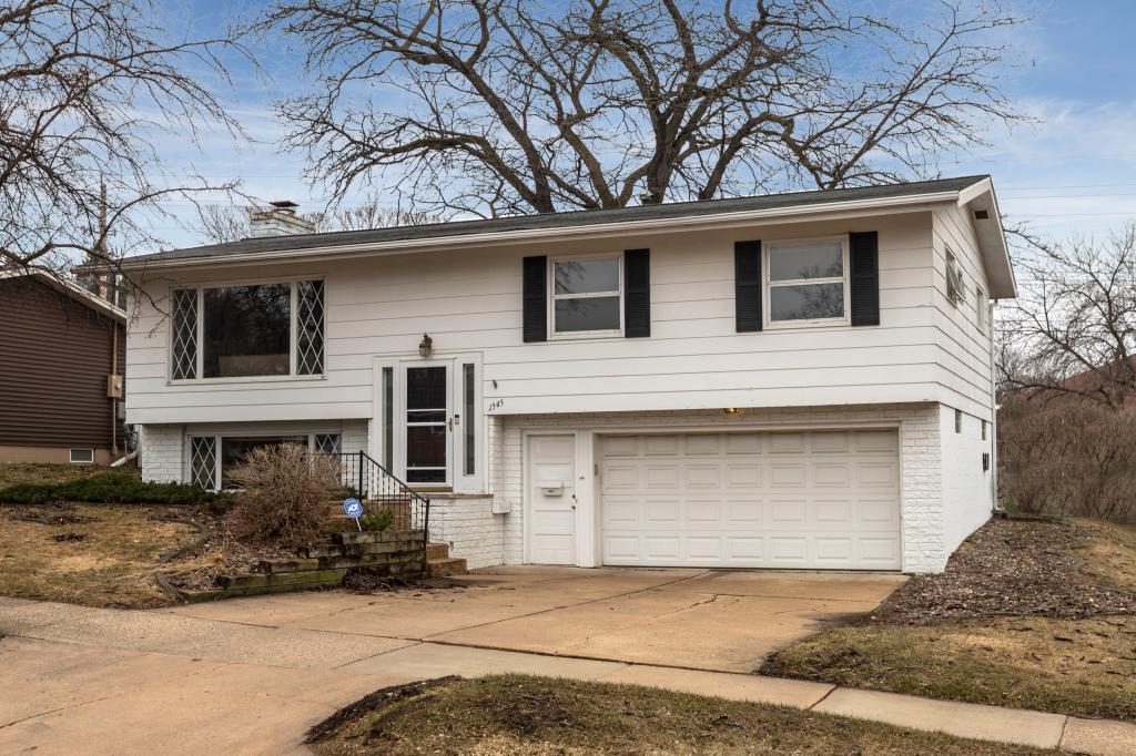1545 4th Avenue Southwest Rochester, MN 55902 - Photo 1 of 1