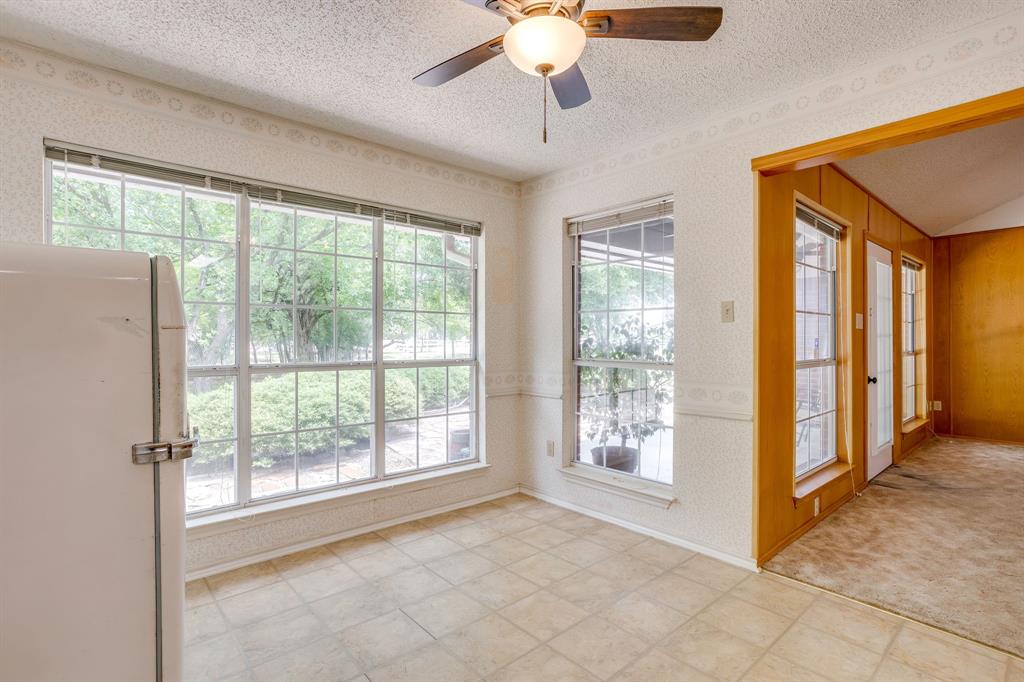 22011 Pebble Drive Whitney, TX 76692 - Photo 15 of 40