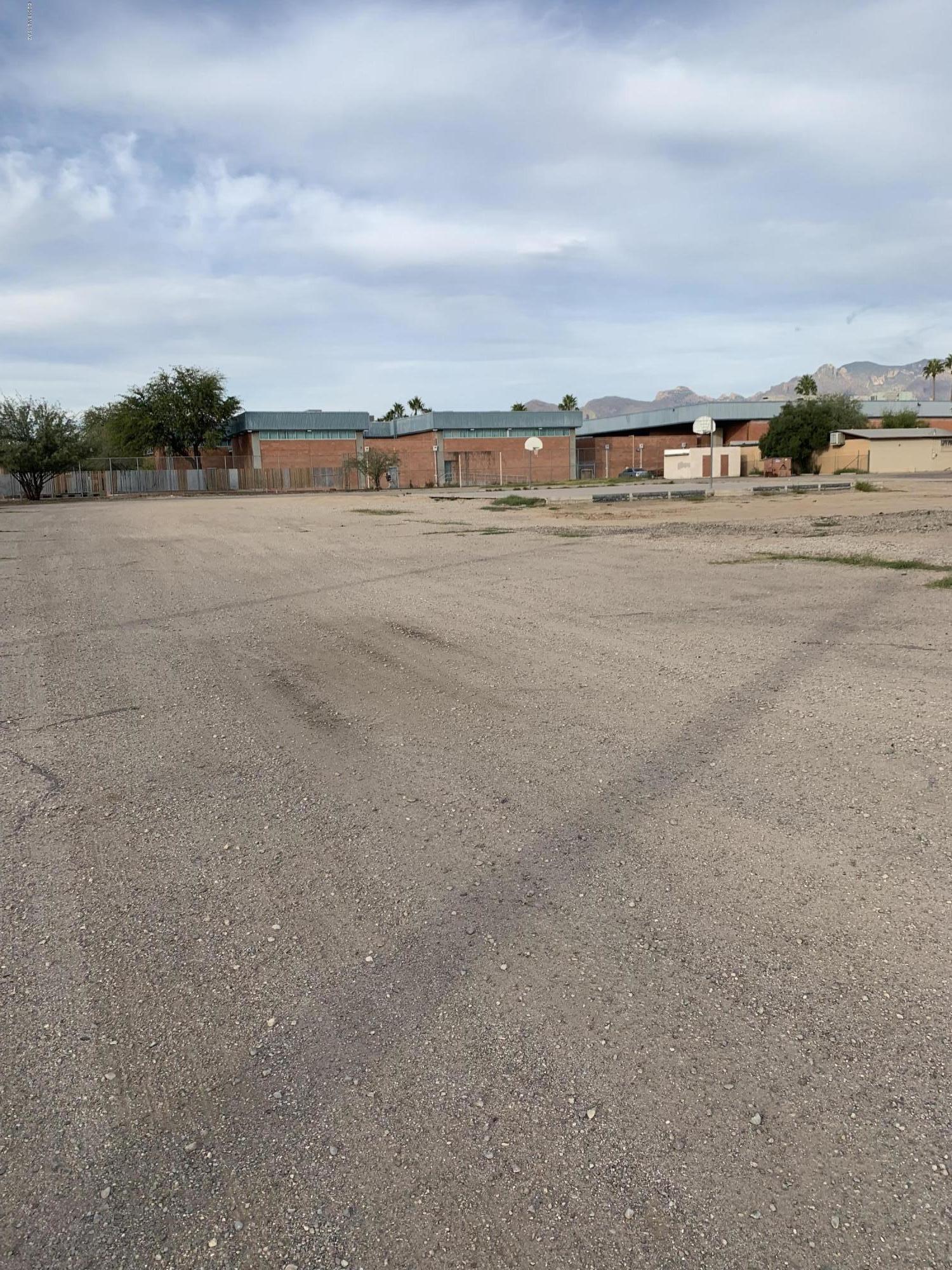 1440 West Prince Road Tucson, AZ 85705 - Photo 3 of 10