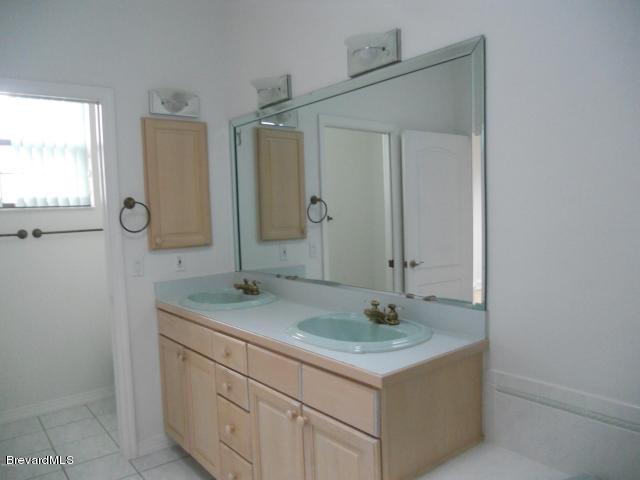770 Schuster Road Southwest Palm Bay, FL 32908 - Photo 14 of 19 Master Bath Couble Vanity