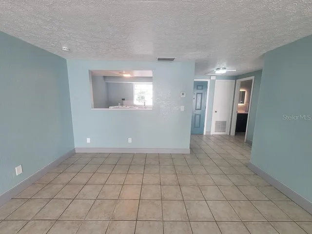 $1,200 | 5711 Silver Spur Drive, Holiday, FL 34690