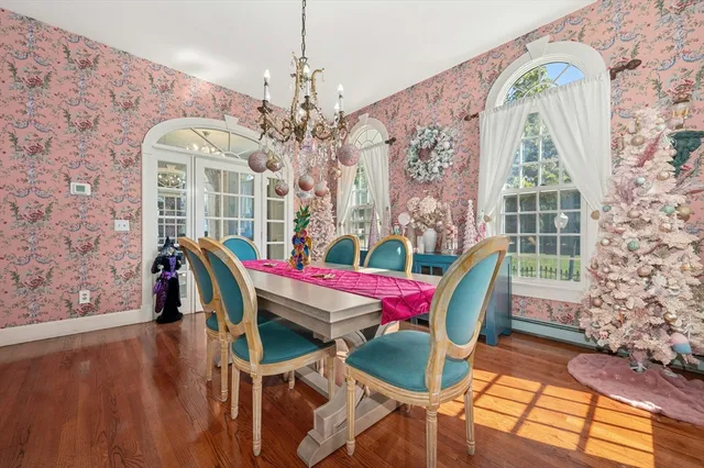 $1,199,000 | 667 Grove Street, Worcester, MA 01605