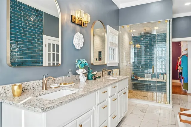 $1,199,000 | 667 Grove Street, Worcester, MA 01605