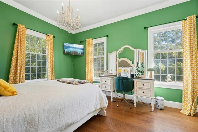 $1,199,000 | 667 Grove Street, Worcester, MA 01605