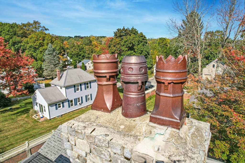 667 Grove Street Worcester, MA 01605 - Photo 5 of 42