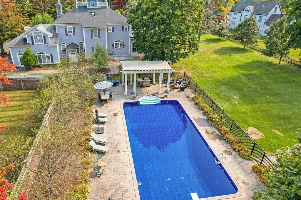 667 Grove Street Worcester, MA 01605 - Photo 9 of 42