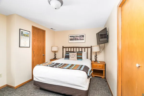 $75,000 | 521 Moose Mountain Drive, Unit A, Lutsen, MN 55612