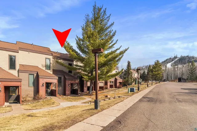 $85,000 | 521 Moose Mountain Drive, Unit A, Lutsen, MN 55612